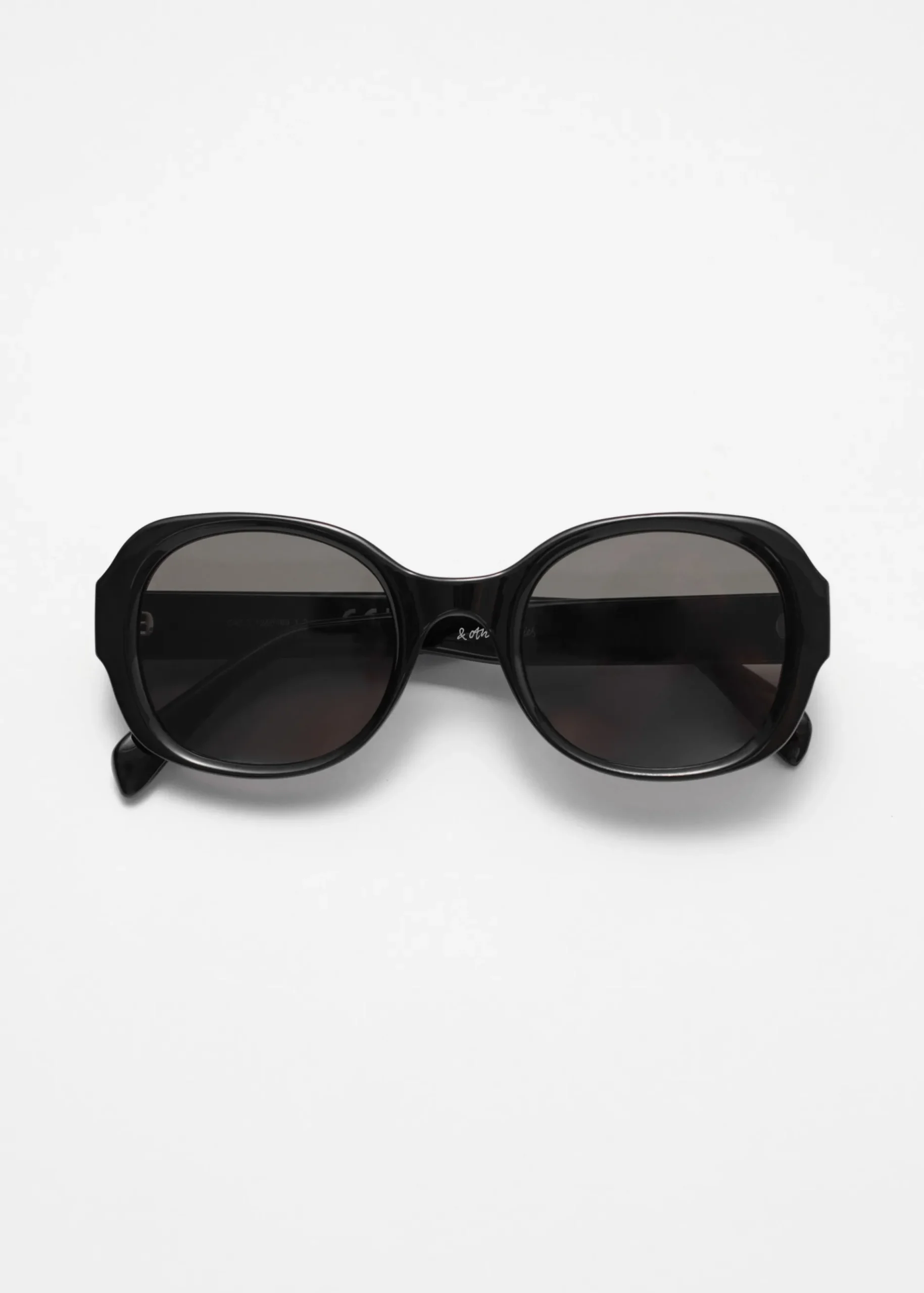 & Other Stories Sonnenbrille mit markantem, rundem Rahmen