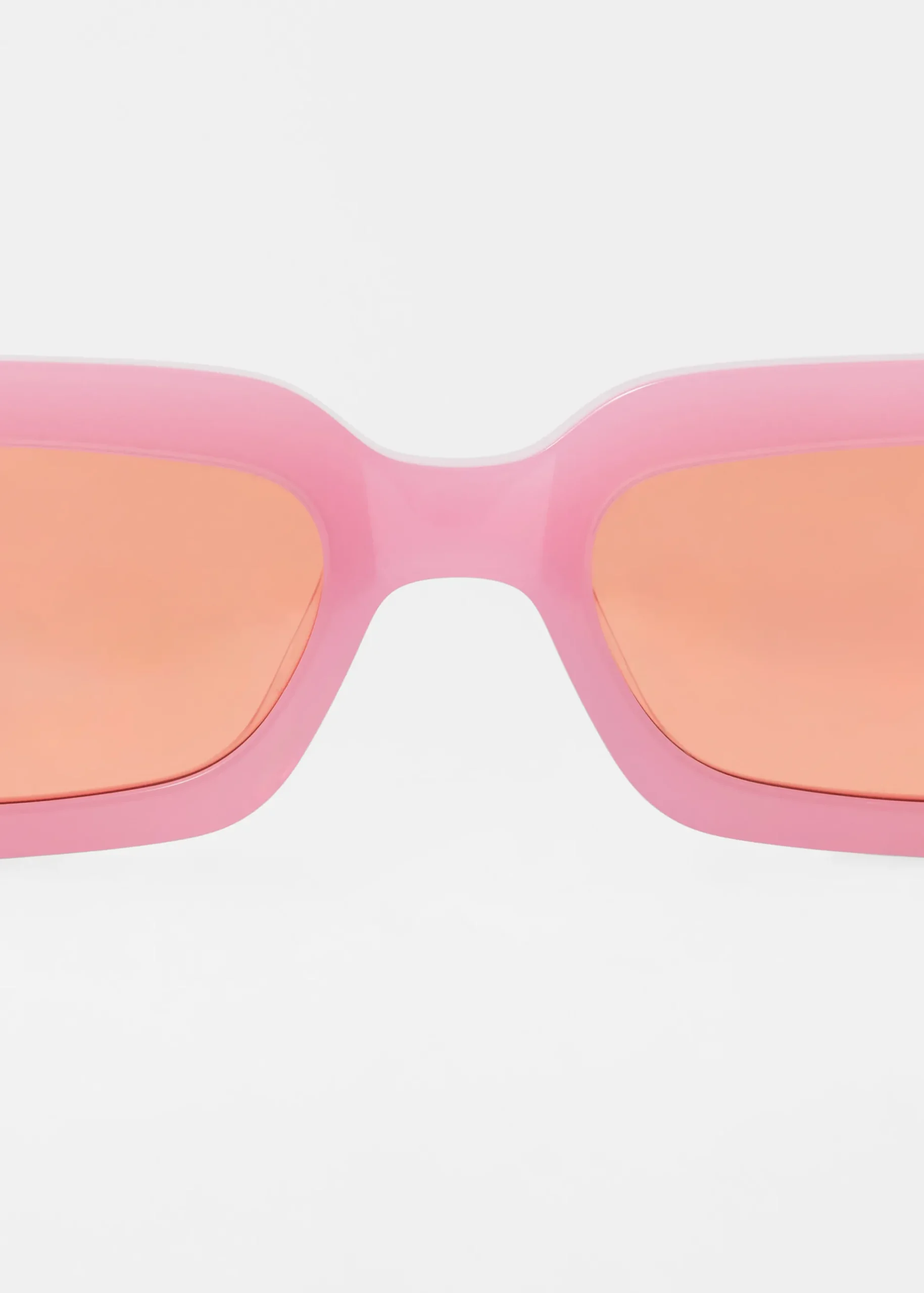 & Other Stories Sonnenbrille mit schmalem Rahmen aus Acetat
