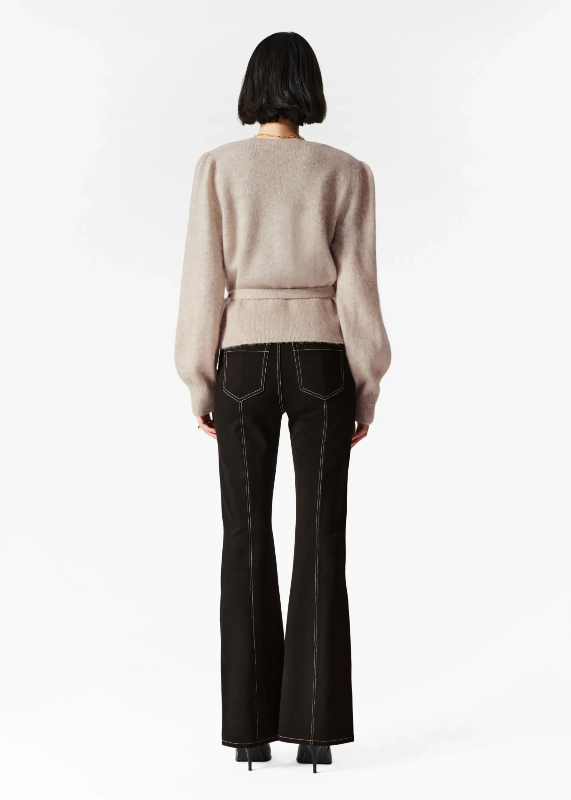 & Other Stories Strickjacke aus Mohair-Mix in Wickeloptik
