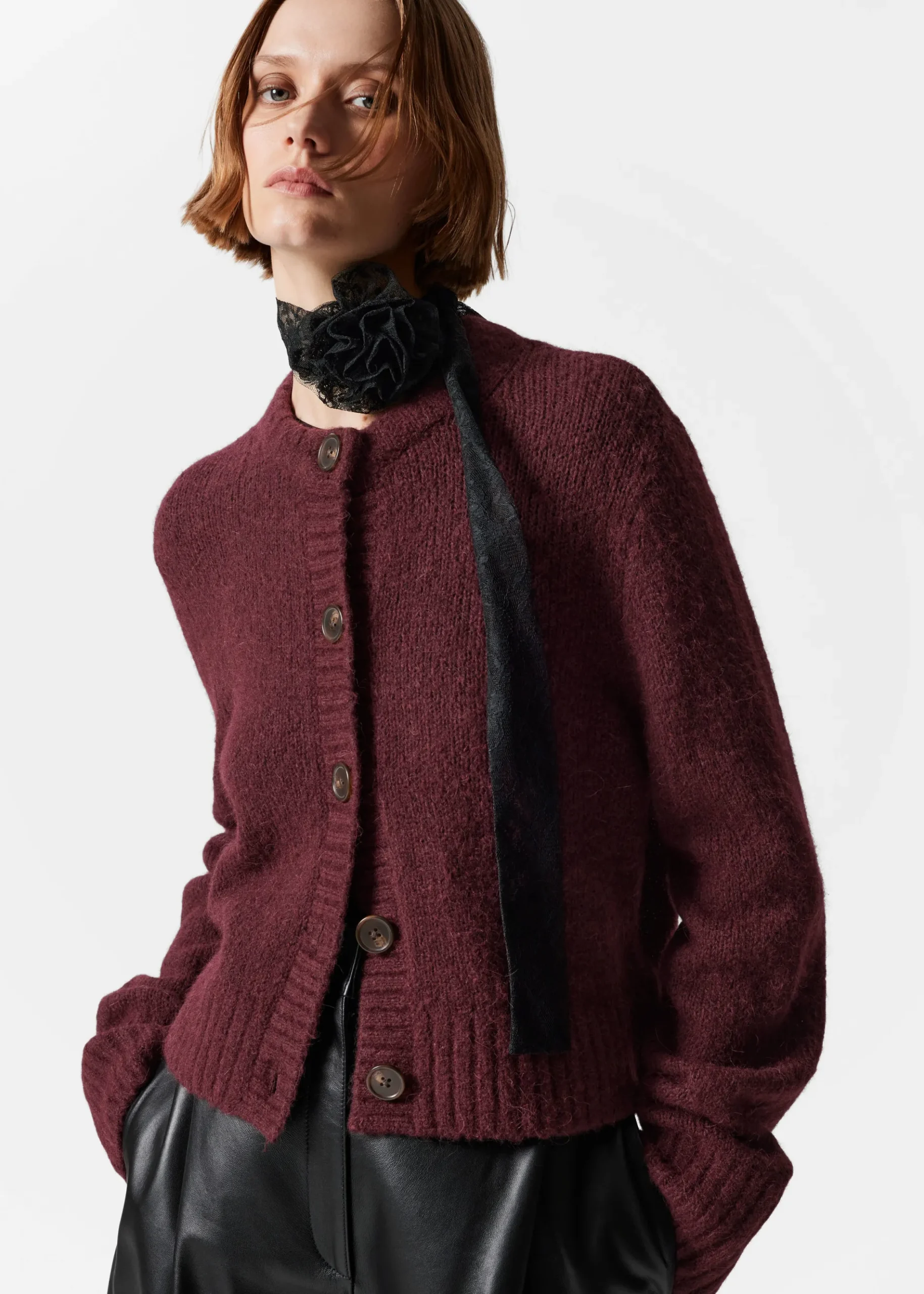 & Other Stories Strickjacke mit Knopfleiste