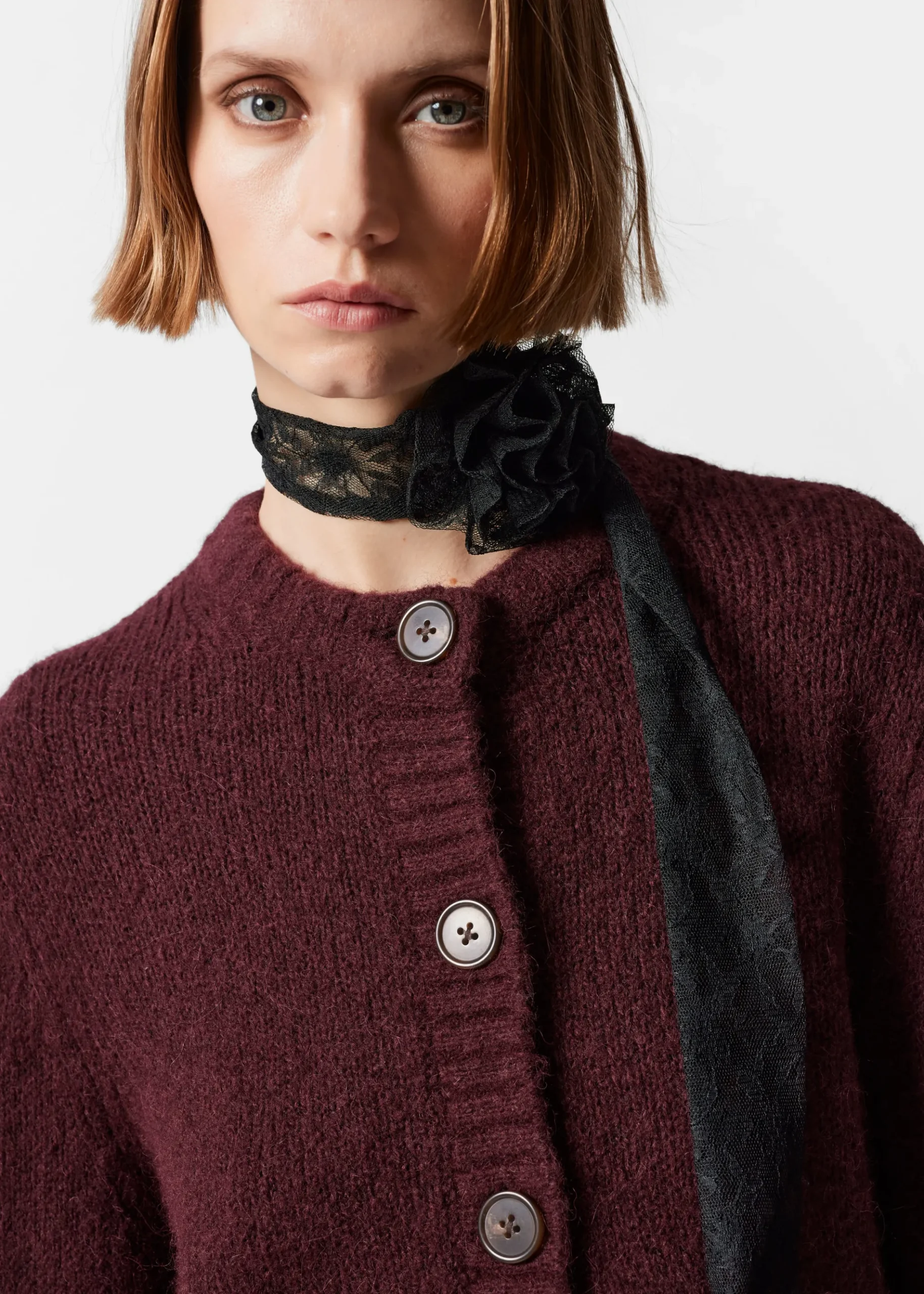 & Other Stories Strickjacke mit Knopfleiste