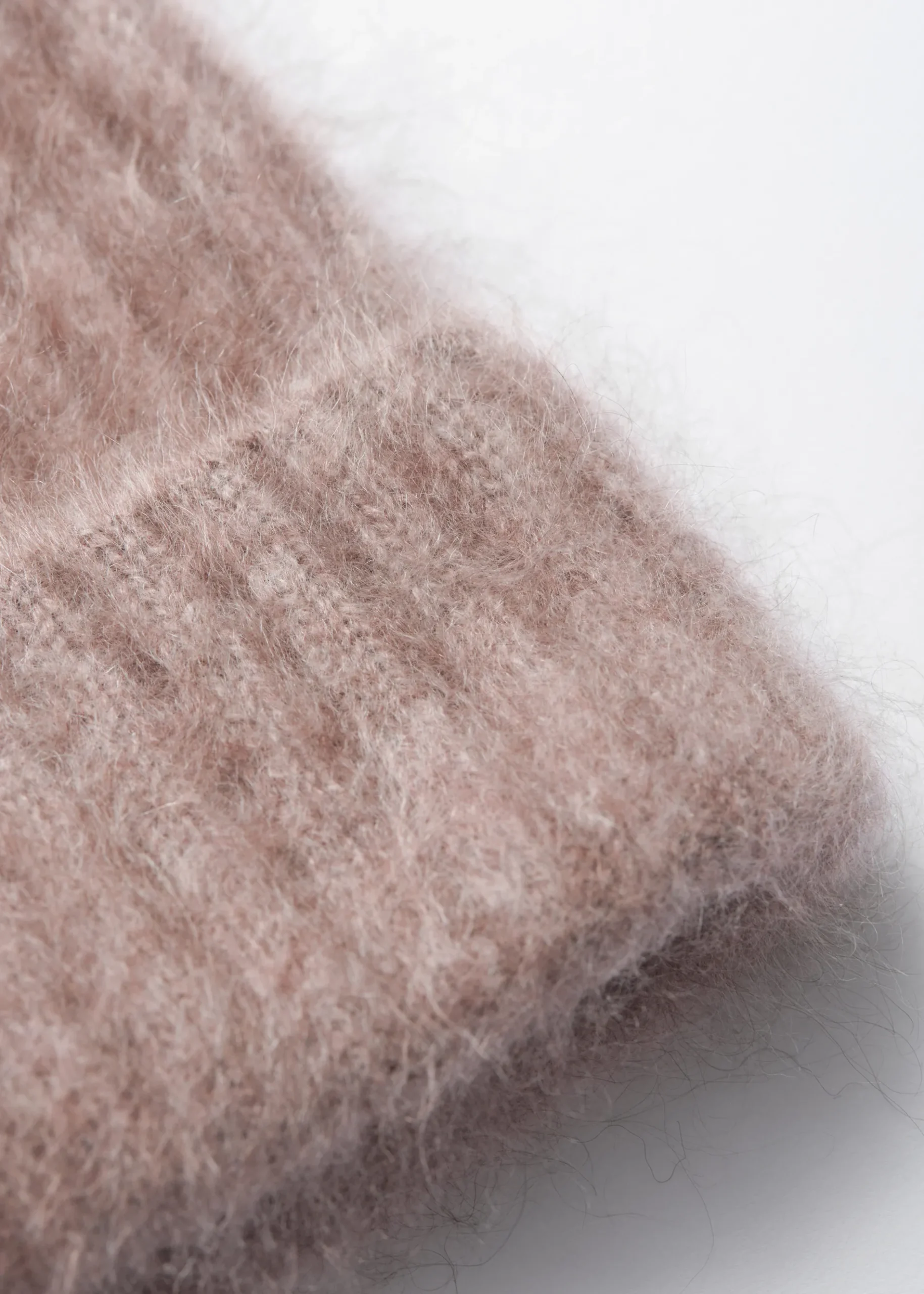 & Other Stories Strickmütze aus reinem gebürstetem Kaschmir