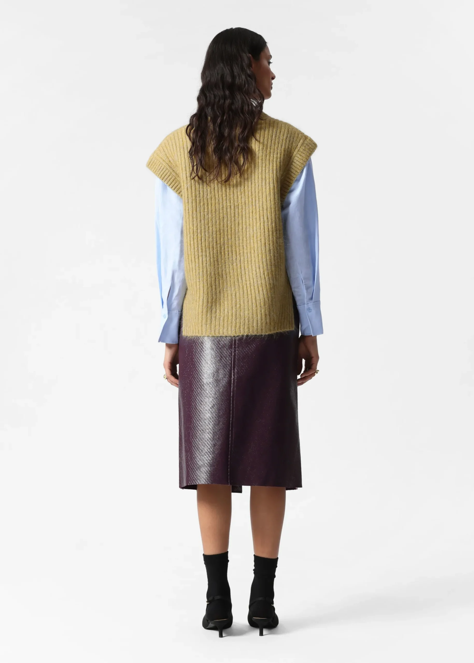 & Other Stories Strickweste mit V-Ausschnitt aus Mohair-Mix