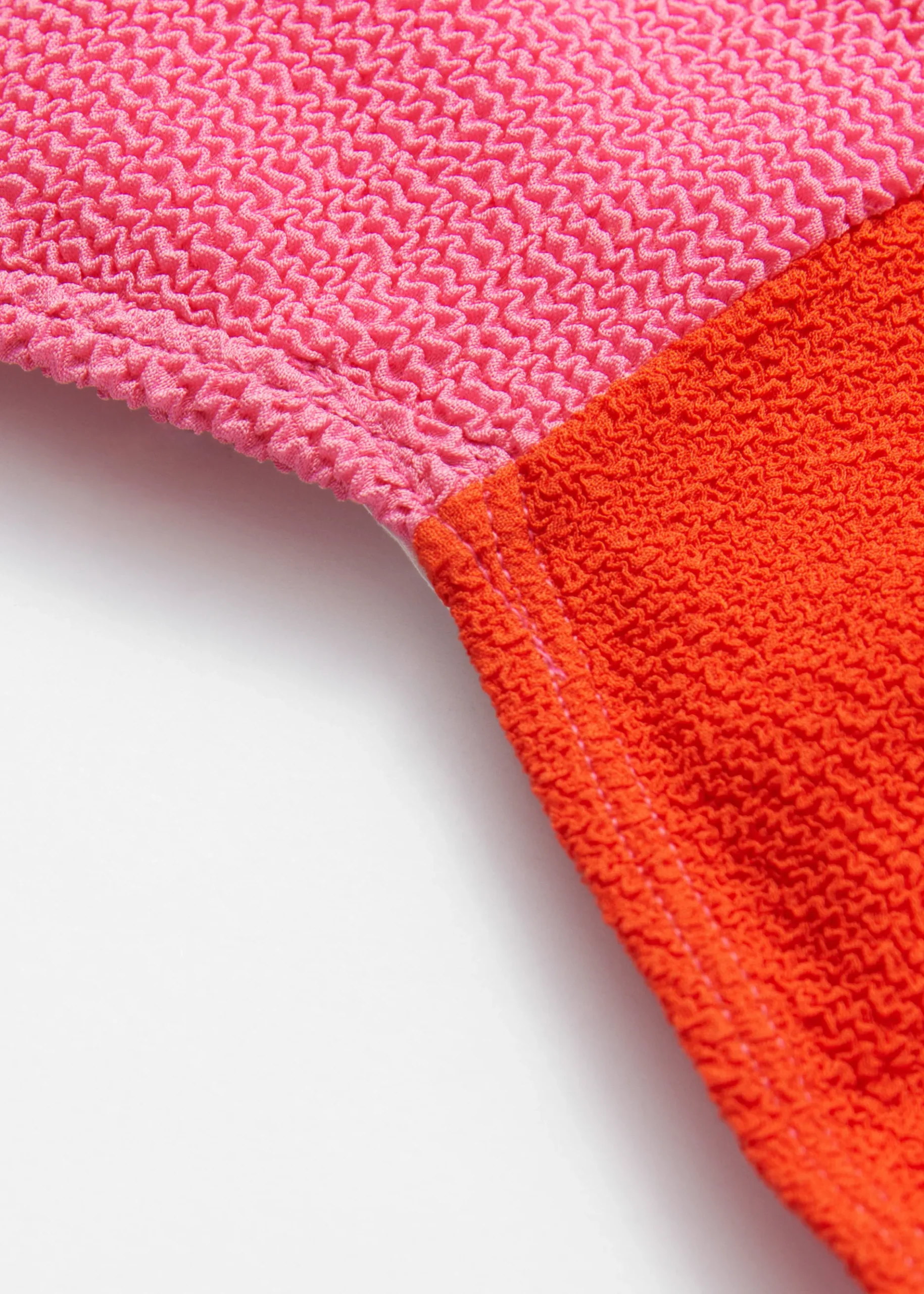 & Other Stories Strukturierte Bikinihose