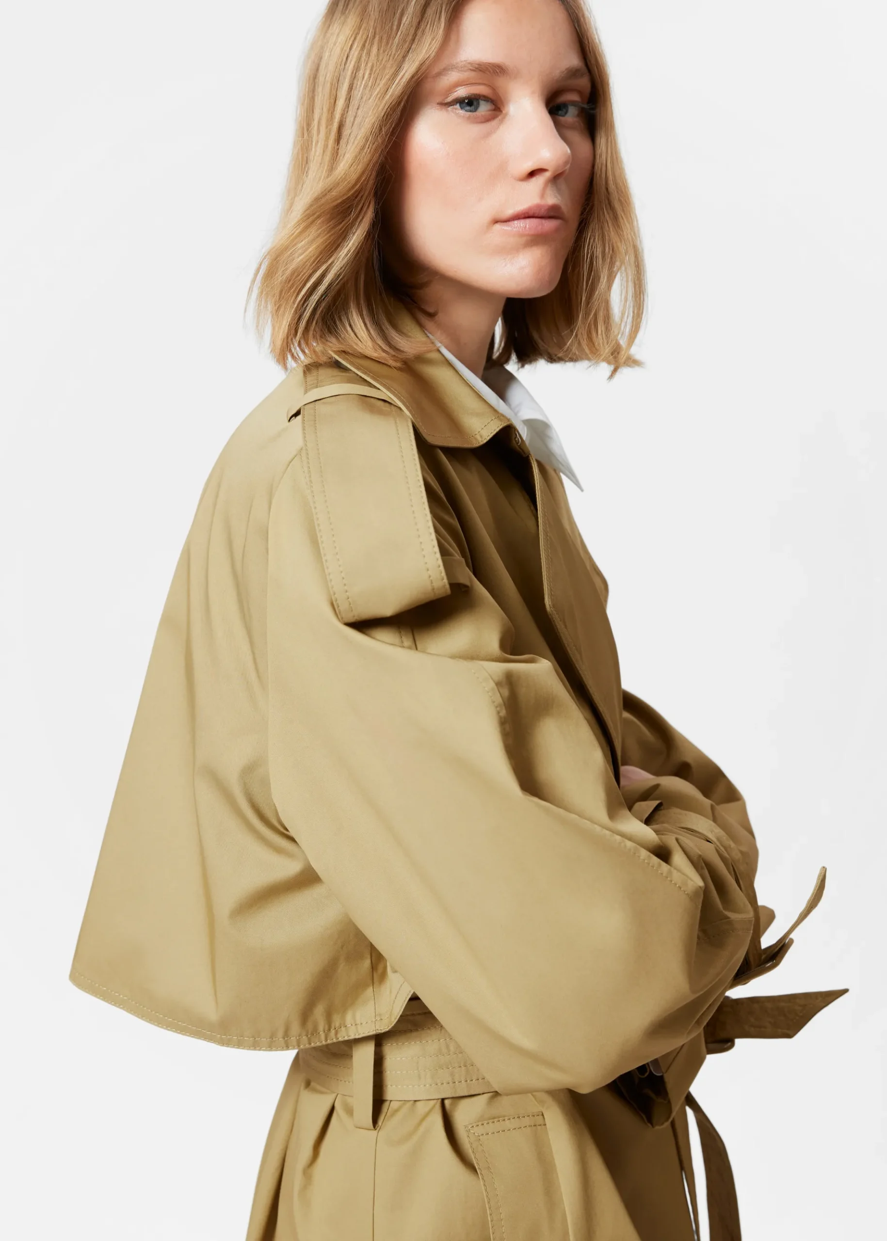 & Other Stories Trenchcoat mit Gürtel