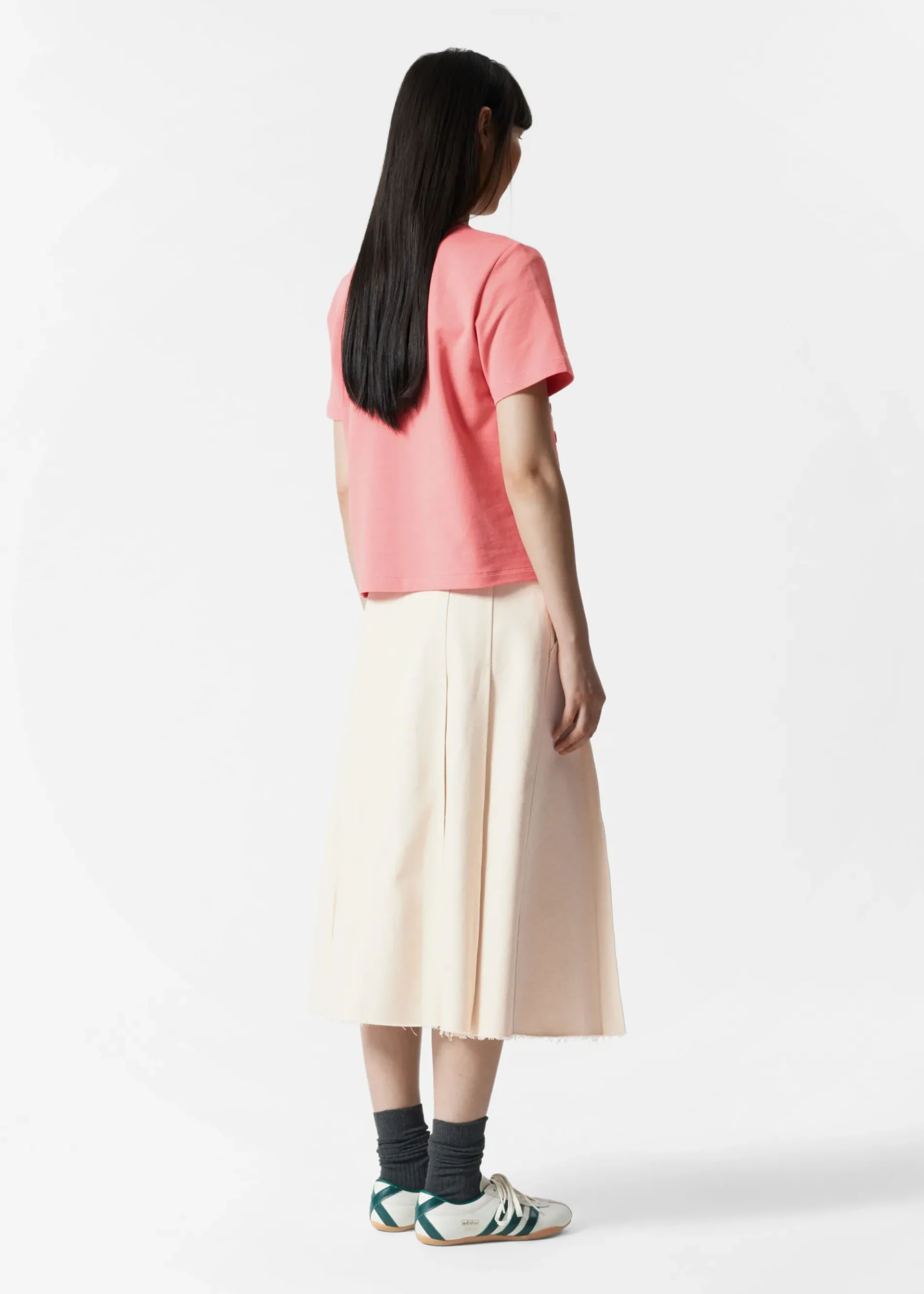 & Other Stories T-Shirt mit Blumenapplikation