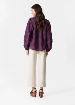 & Other Stories Voluminöse Bluse mit Blumenapplikation