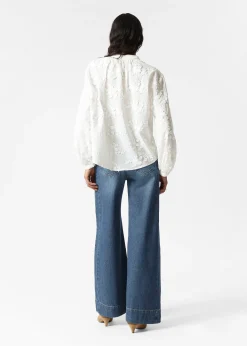 & Other Stories Voluminöse Bluse mit Blumenapplikation
