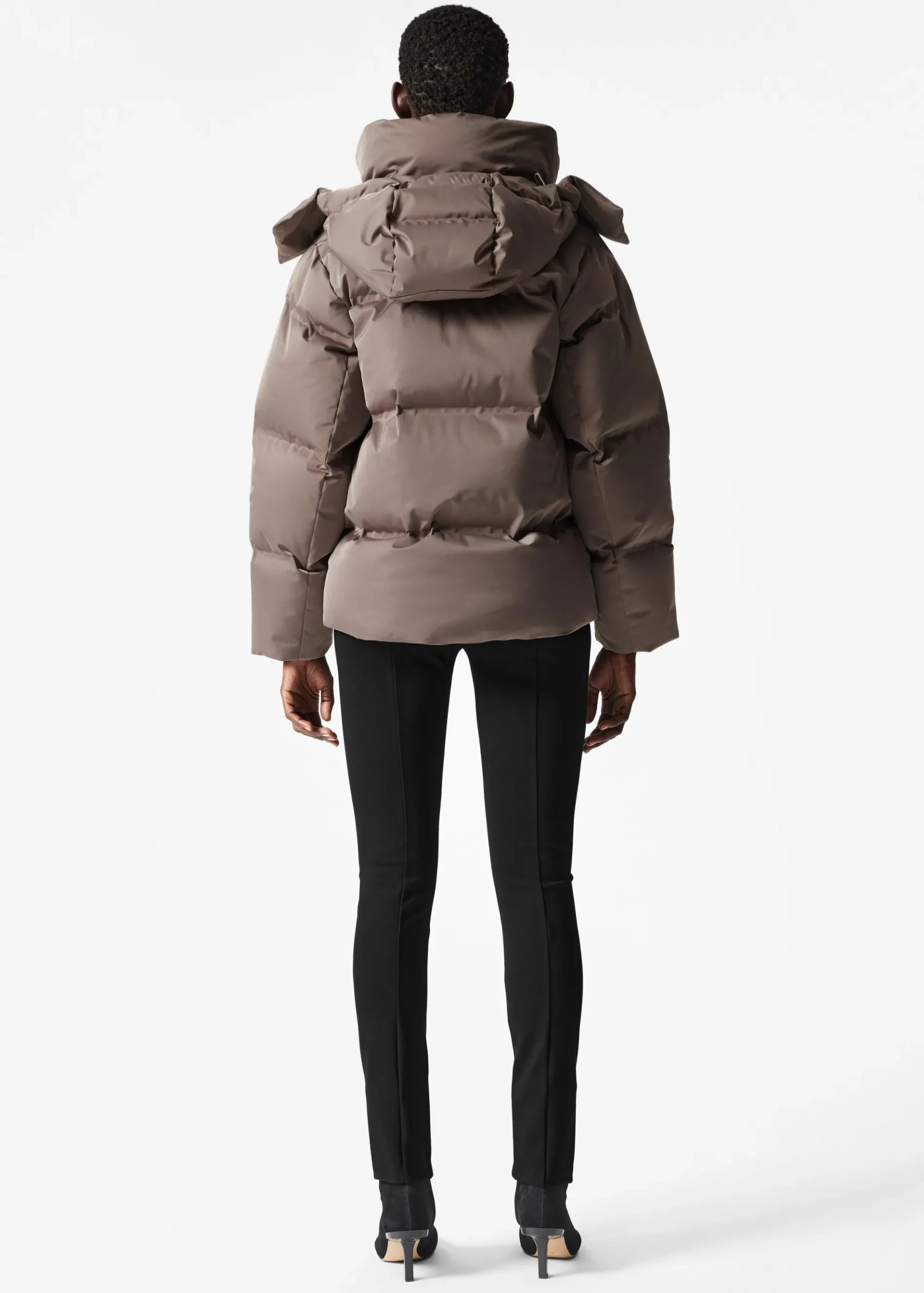 & Other Stories Wattierte Daunenjacke