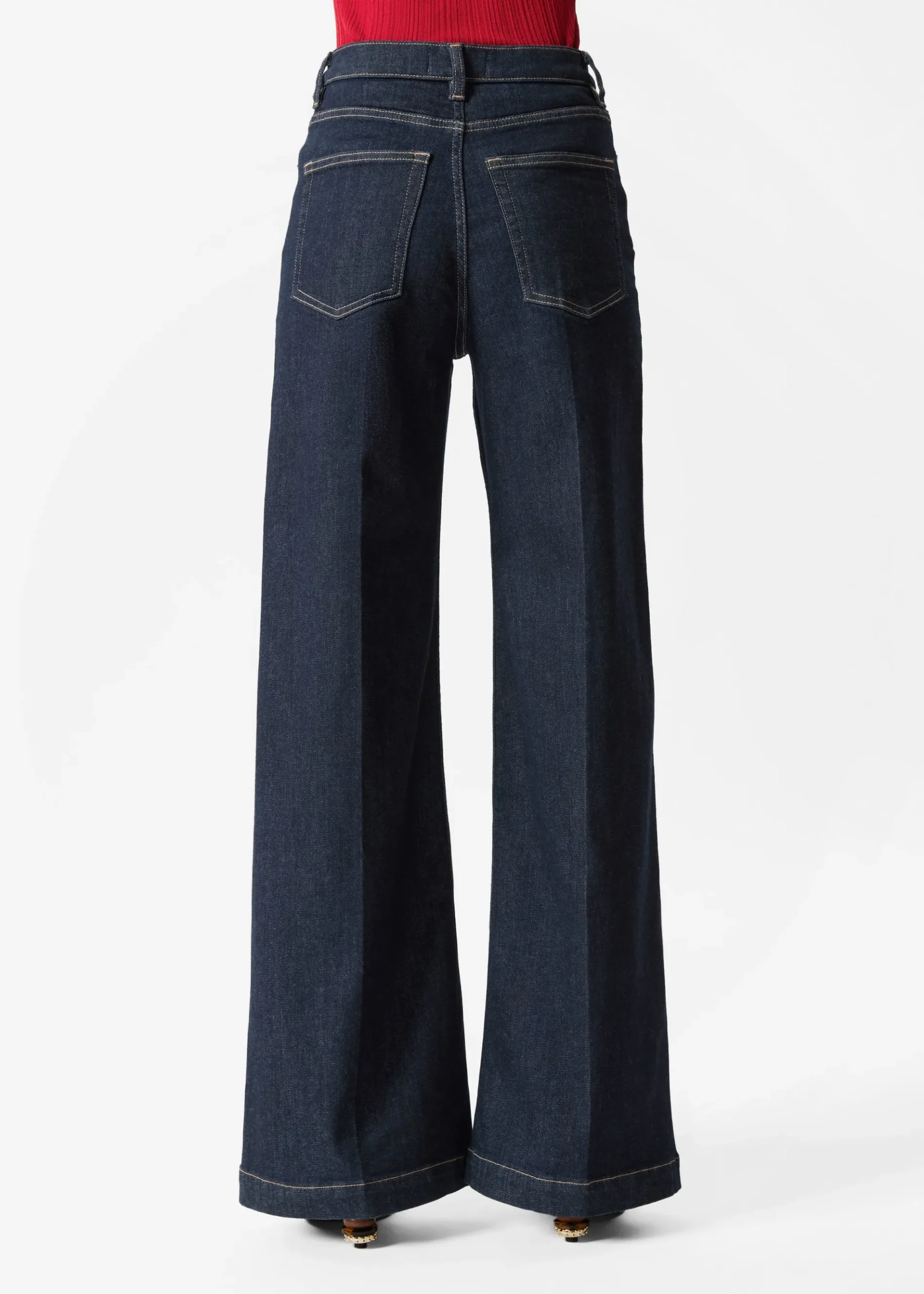 & Other Stories Weite Jeans mit Bügelfalten