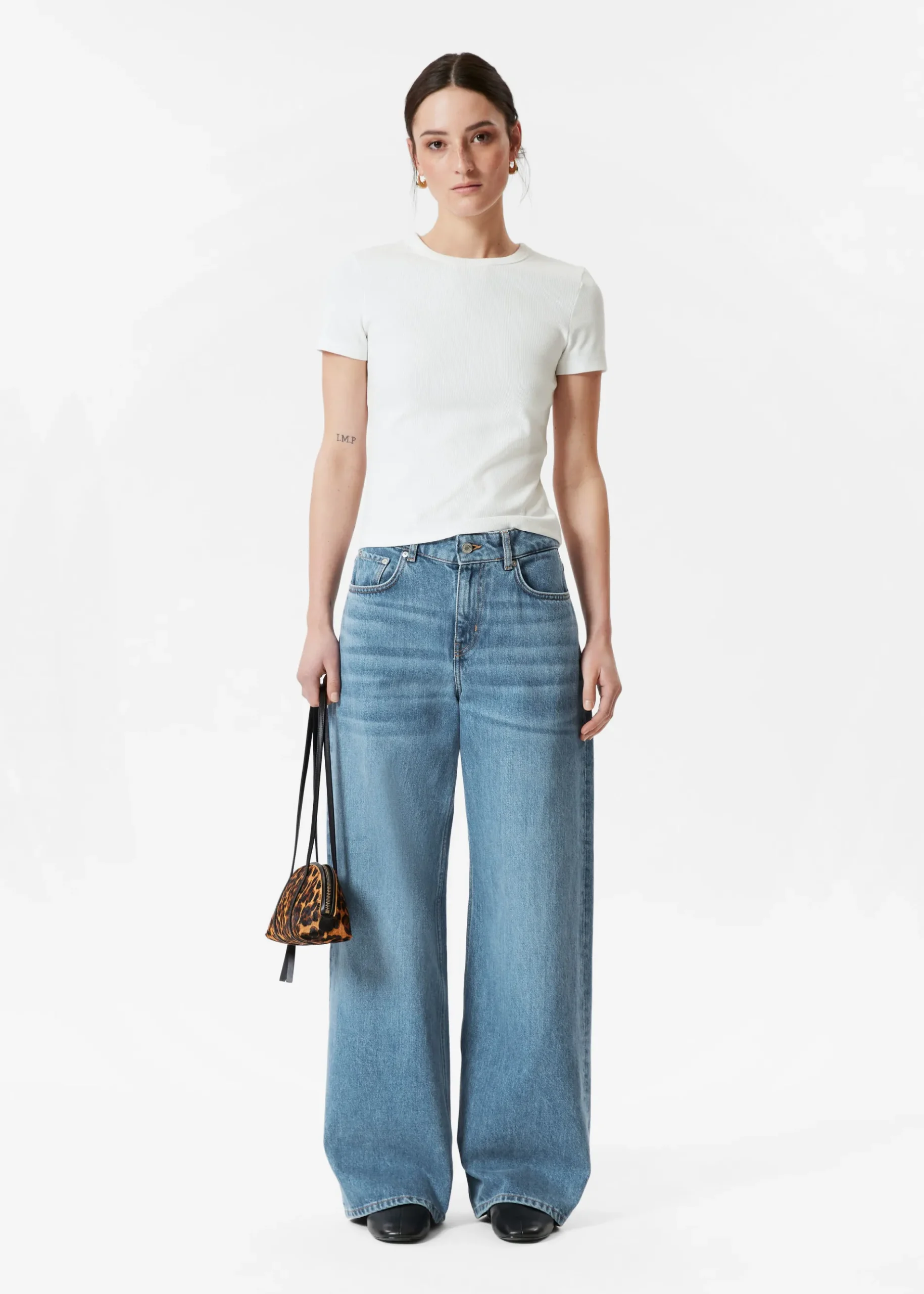 & Other Stories Weite, lange Jeans