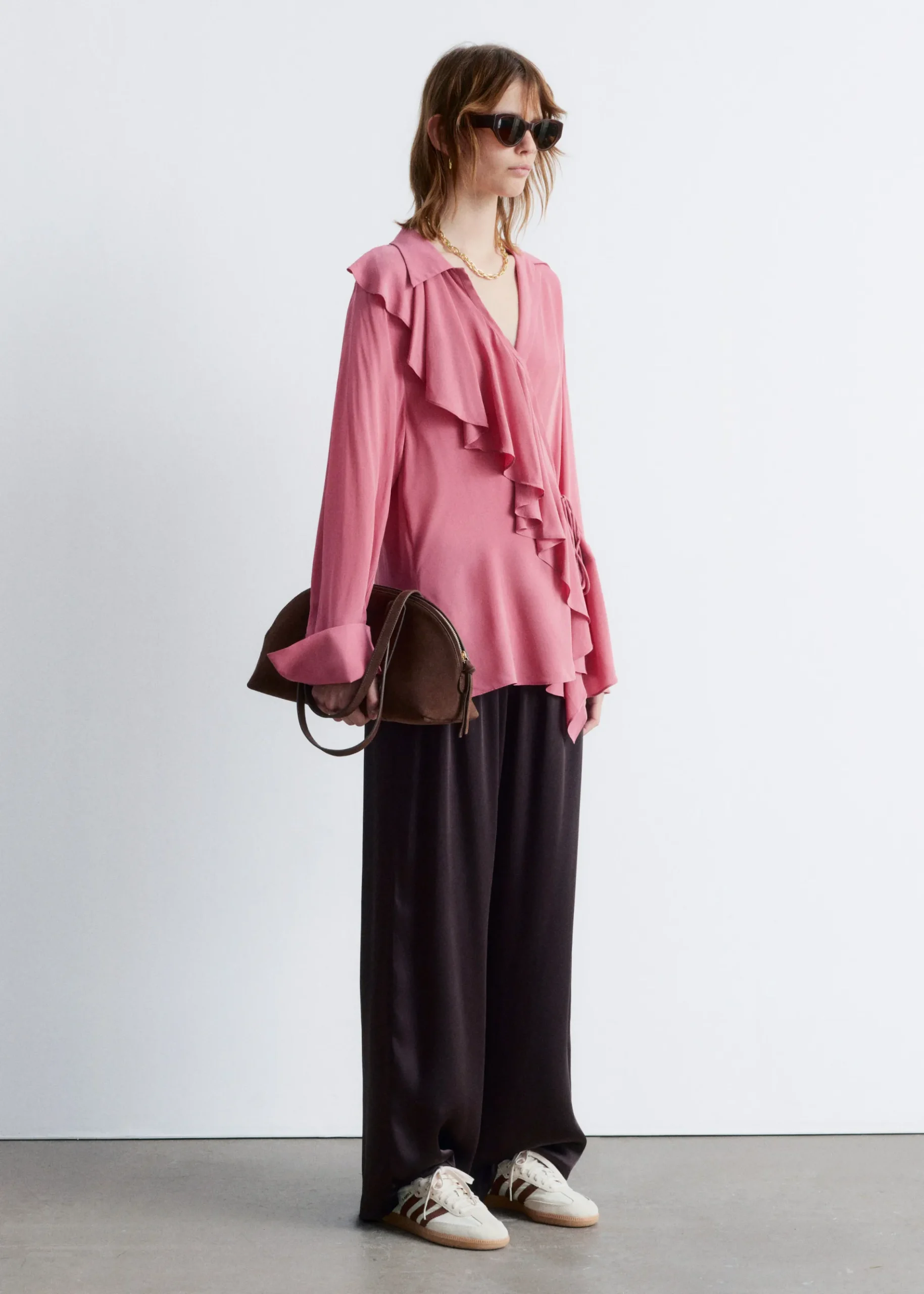 & Other Stories Wickelbluse mit Rüschen