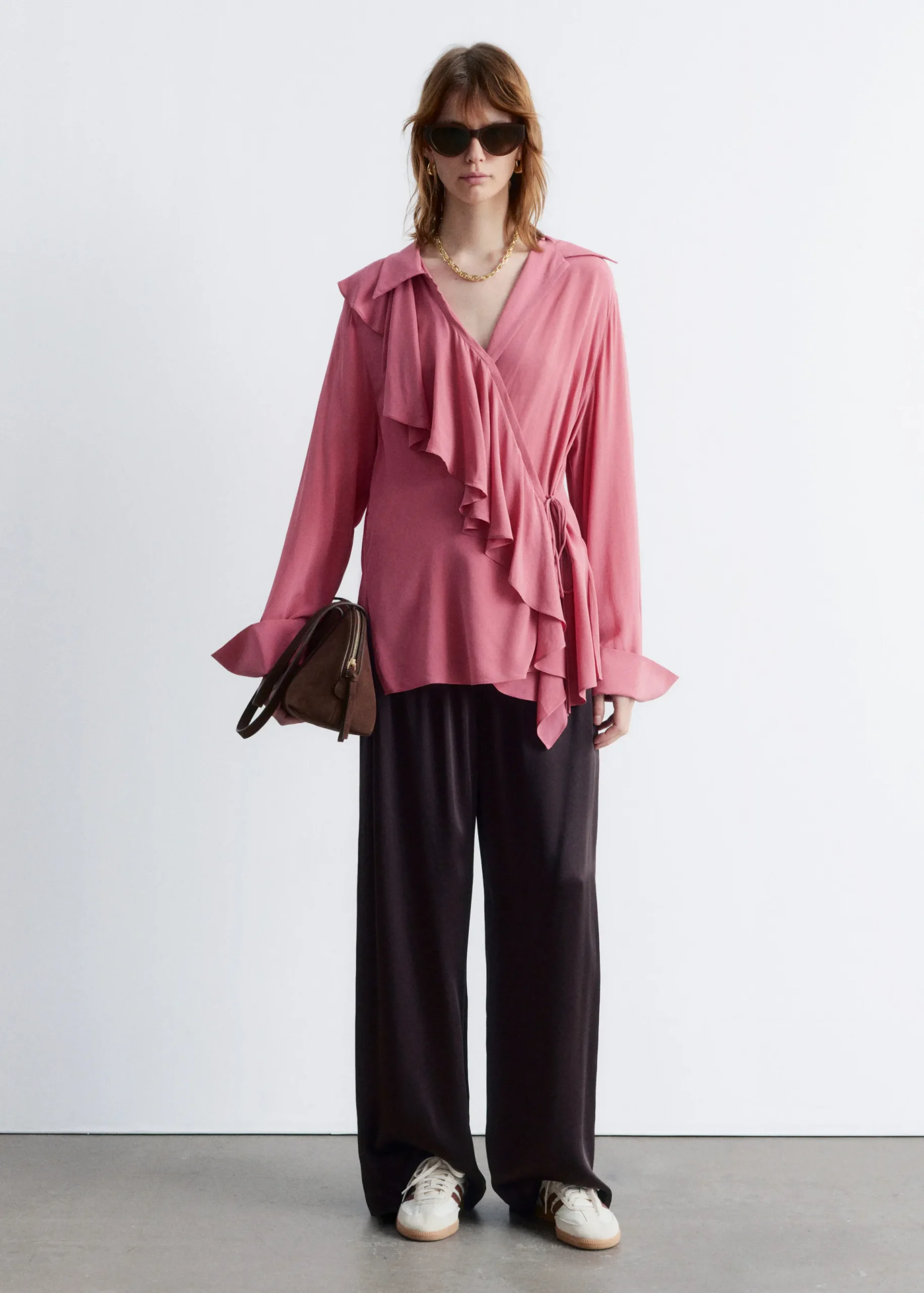 & Other Stories Wickelbluse mit Rüschen