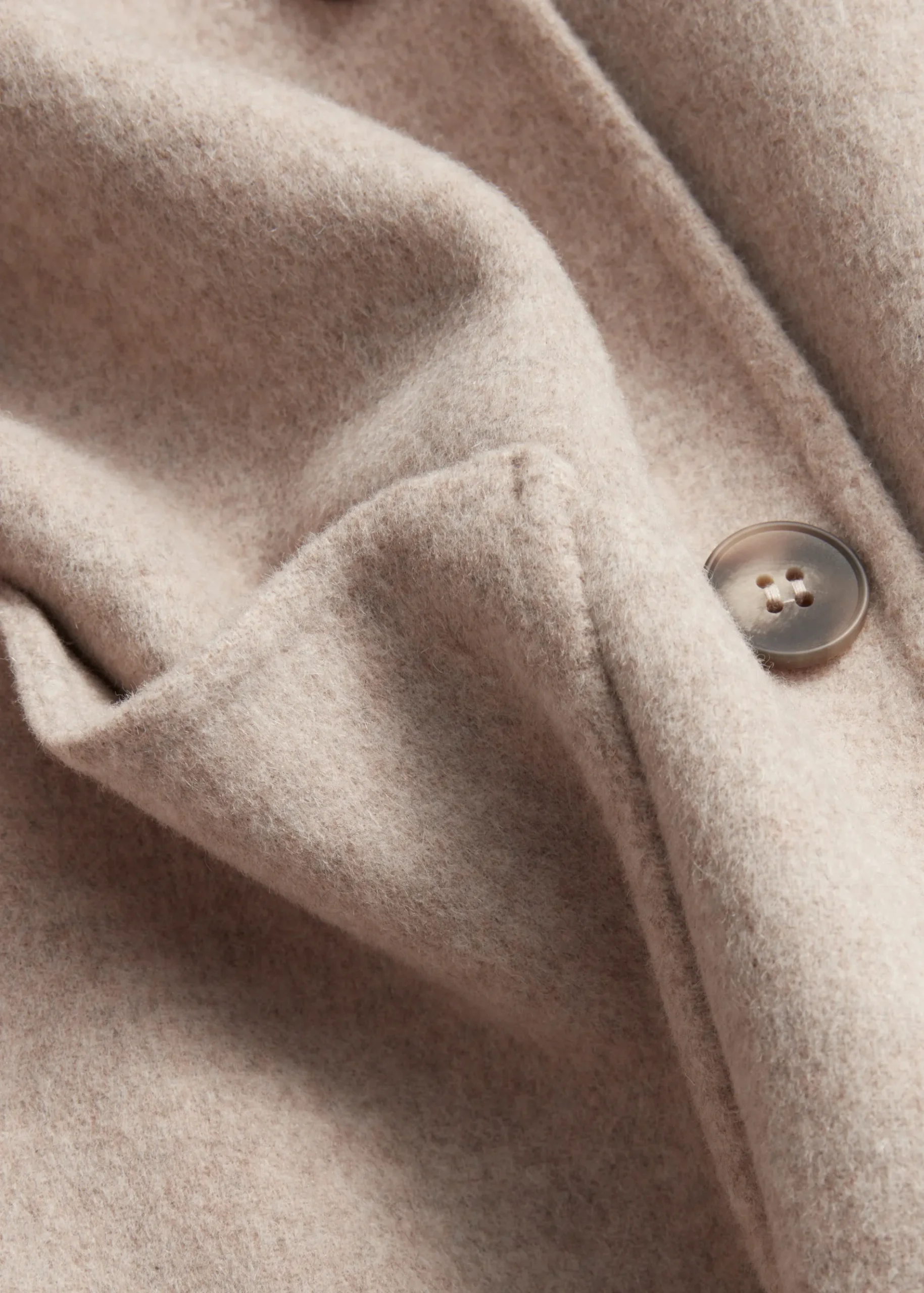 & Other Stories Wolljacke mit Kragen